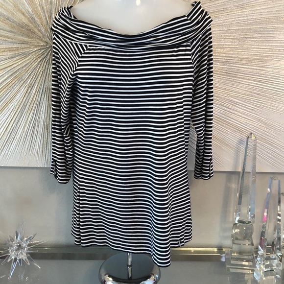 White House Black Market Tops - WHITE HOUSE BLACK MARKET BLACK AND WHITE STRIPE 3/4 SLEEVE ON/OFF SHOULDER TOP